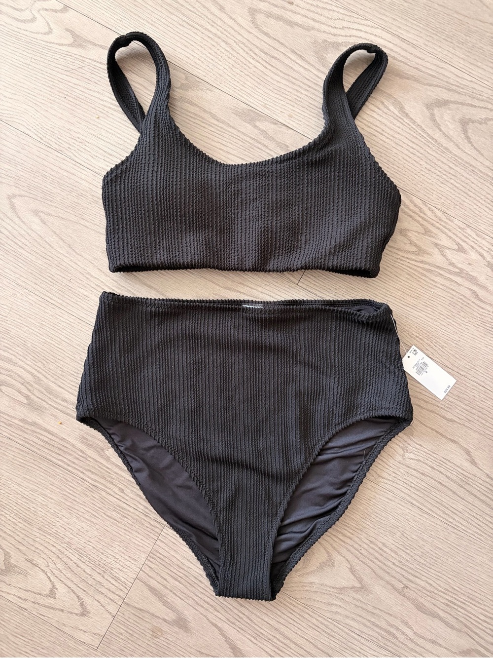 NWT Ribbed swimsuit set in black - Size S